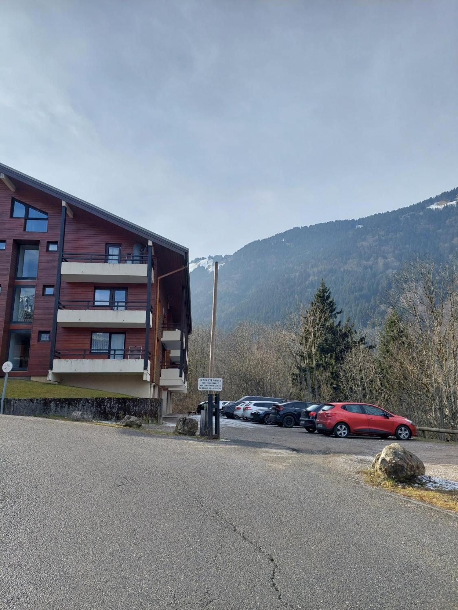 Appartement Calme Et Apaisant Saint-Jean-dʼAulps Exterior foto